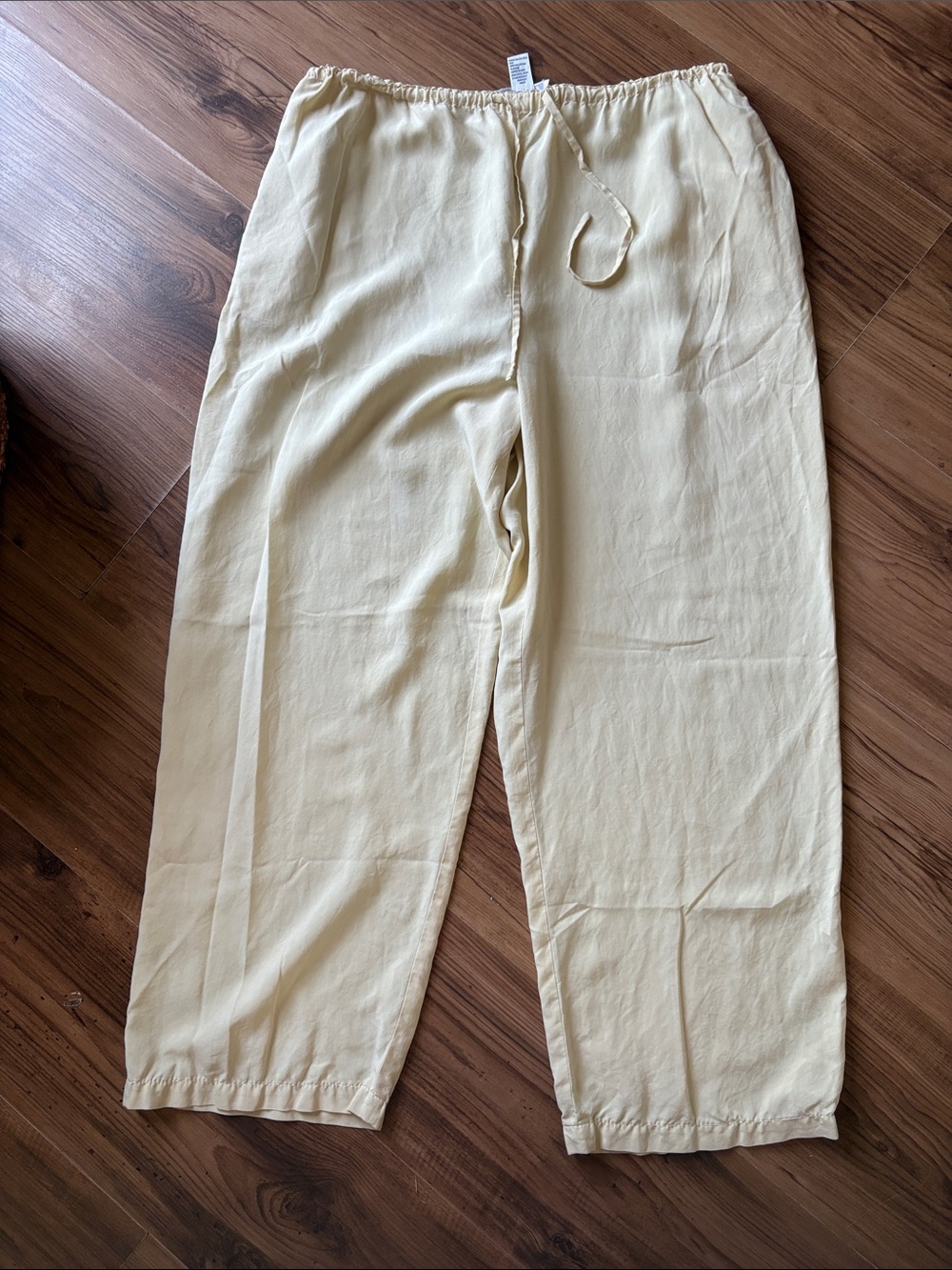 VINTAGE Silk Set - Tank Top & Drawstring Pants - Picture 7 of 7